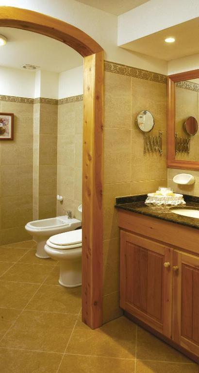 Huinid Bustillo Hotel & Spa Сан-Карлос-де-Барилоче Экстерьер фото